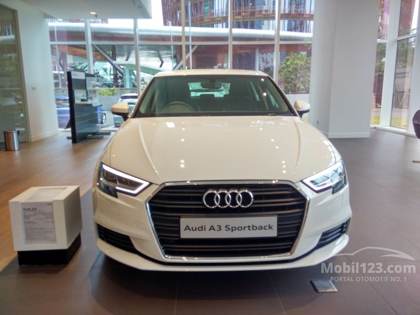 Jual Mobil Audi A3 2018 TFSI 1.2 di DKI Jakarta Automatic Sportback