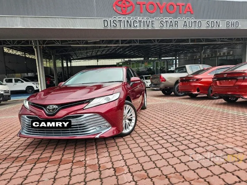 2022 Toyota Camry V Sedan