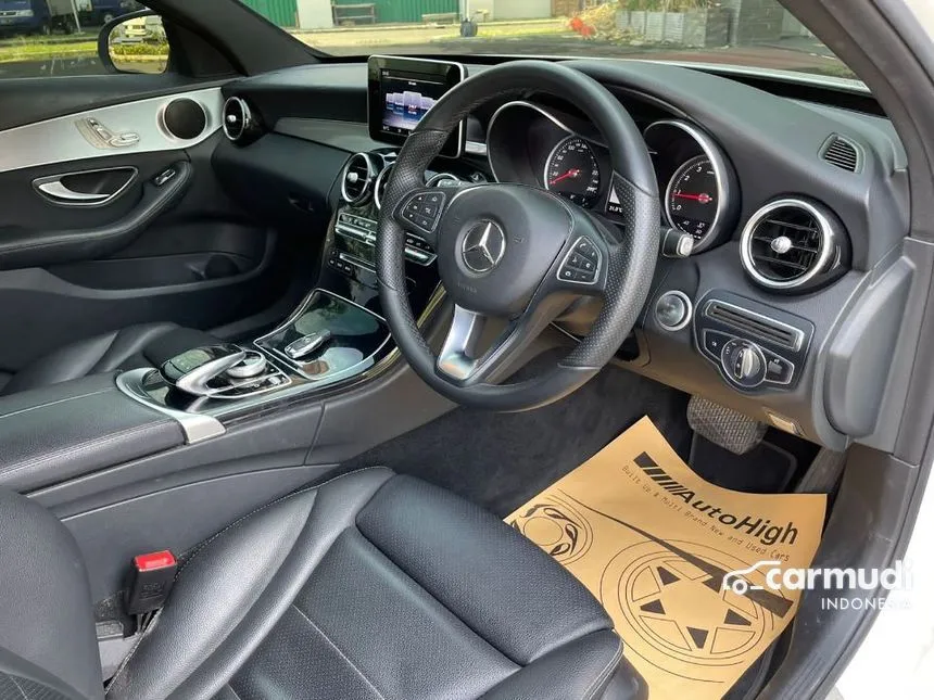 2016 Mercedes-Benz C200 Avantgarde Sedan