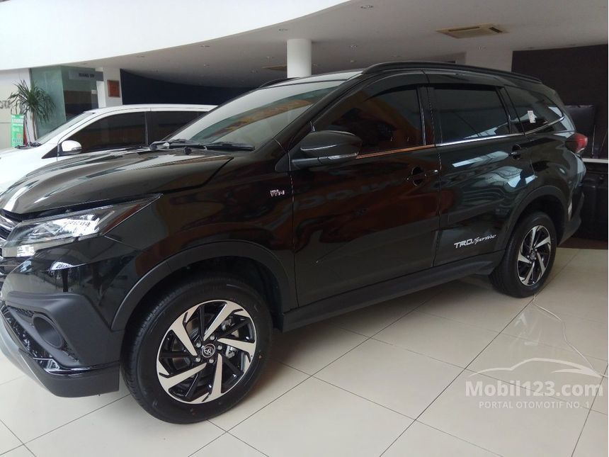 Jual Mobil Toyota Rush 2019 TRD Sportivo 1 5 di DKI 