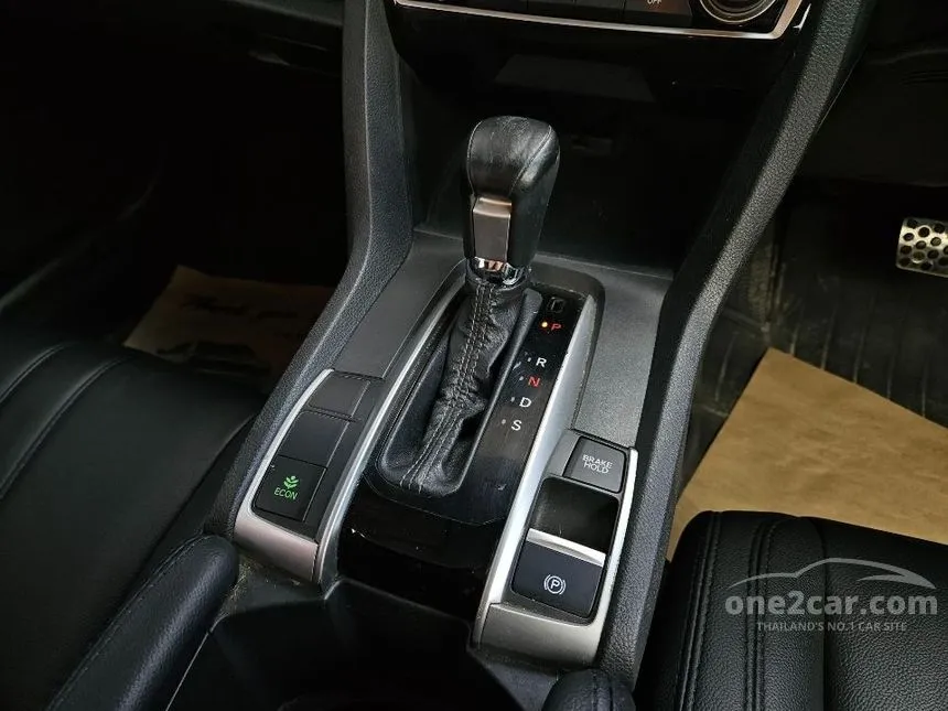 2018 Honda CIVIC Turbo RS Sedan