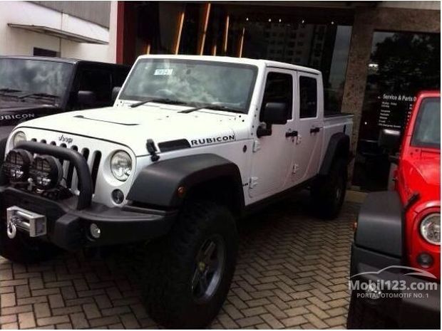 Jeep Wrangler Double Cab Brute Mobil Bekas Baru dijual 