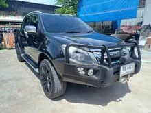 2012 Isuzu D-MAX 3.0 Cab-4 (ปี 11-17) Vcross Z-Prestige 4WD Pickup