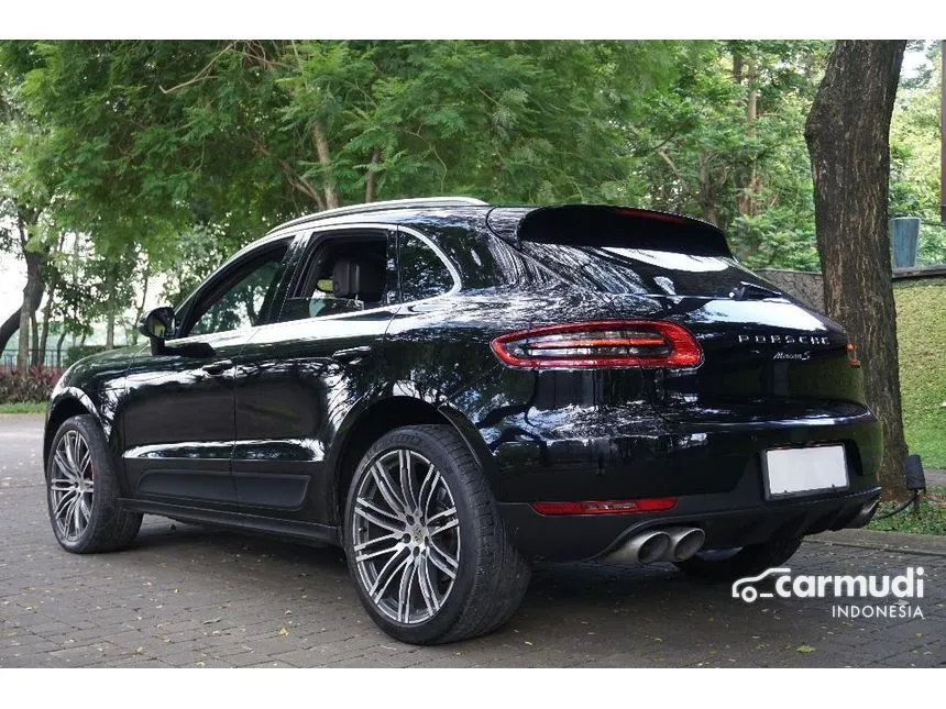 2015 Porsche Macan S SUV