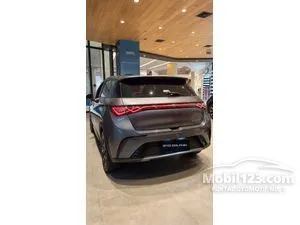2025 BYD Dolphin Premium Extended Range Hatchback