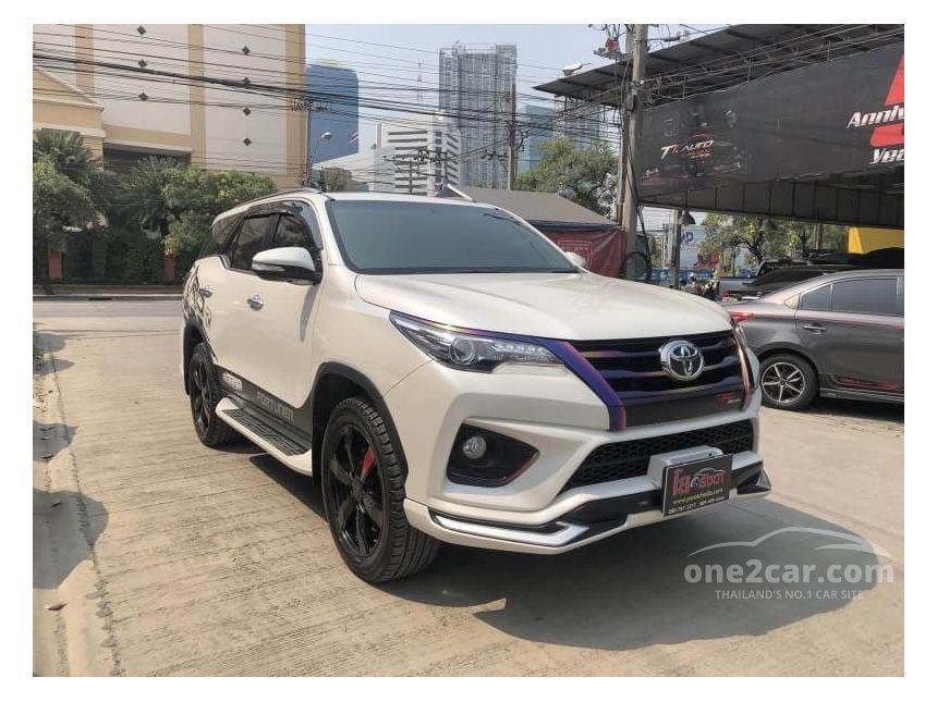 Toyota Fortuner 2018 TRD Sportivo 2.8 in 