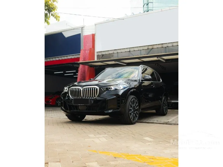 2024 BMW X5 xDrive40i M Sport SUV