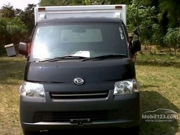 Daihatsu Gran Max BOX Mobil baru dijual di Indonesia 