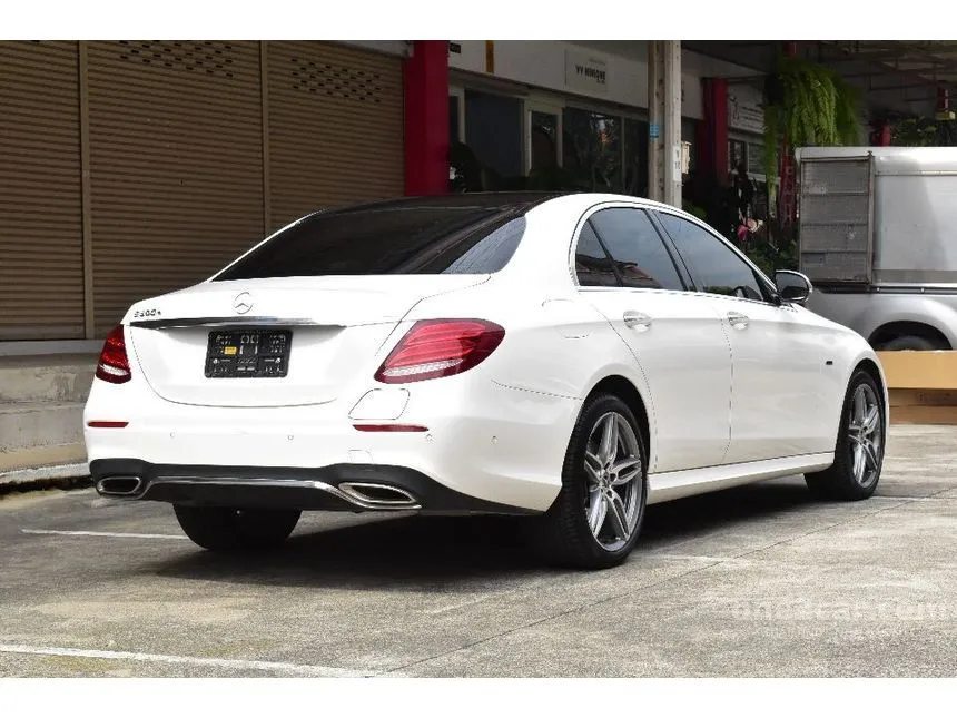 2021 Mercedes-Benz E300 e AMG Dynamic Sedan