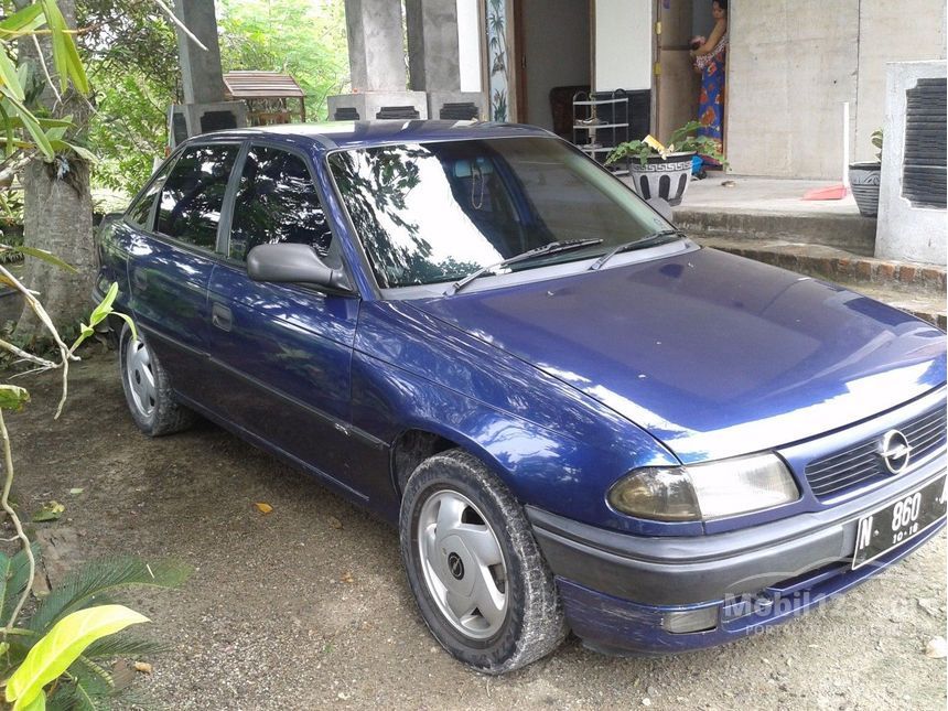 Jual Mobil Opel Optima  1996 1 8 Manual 1 8 di Jawa Timur 