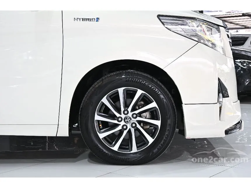 2017 Toyota ALPHARD HV Van