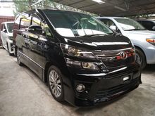 TOYOTA VELLFIRE 2.4 GOLDEN EYES UNREG 13