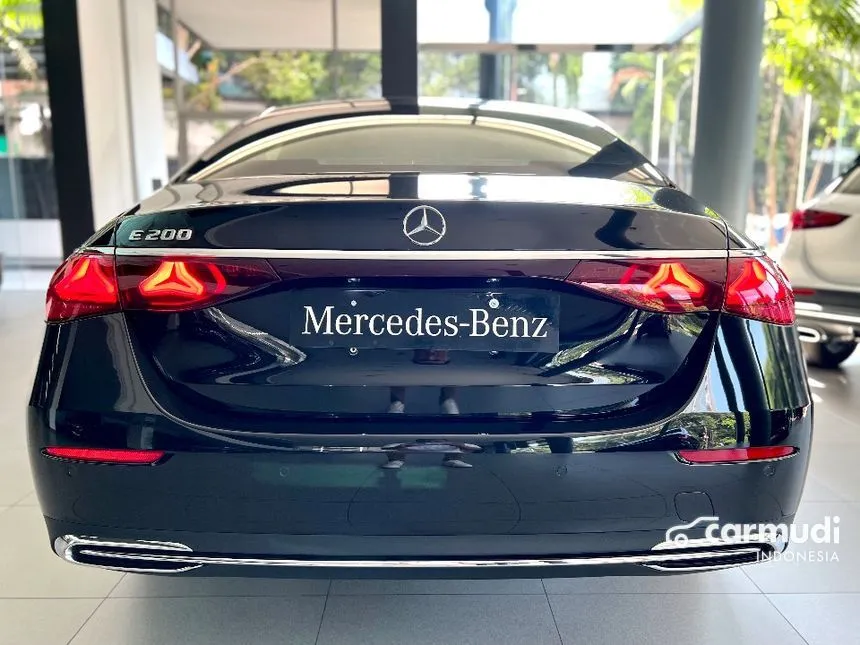 2024 Mercedes-Benz E200 Exclusive Line Sedan