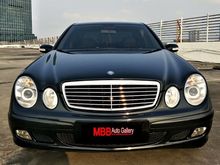 2003 Mercedes-Benz E200K 1.8 Sedan at Istimewa Rawatan KM Low