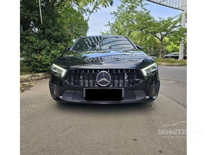 2021 Mercedes-Benz A200 progressive line Sedan