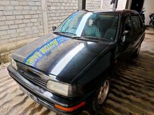 1992 Daihatsu Charade 1.3 Sedan glassy plat N bagas H will sekoto kediri jatim
