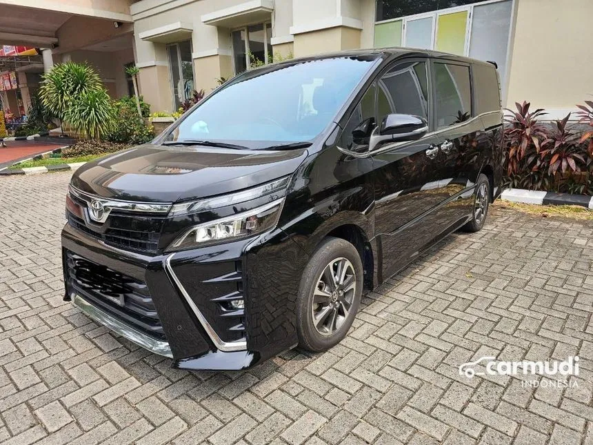 2020 Toyota Voxy Wagon