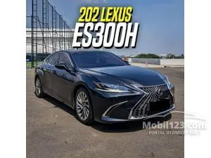 2023 Lexus ES 300h 2.5 Ultra Luxury Sedan