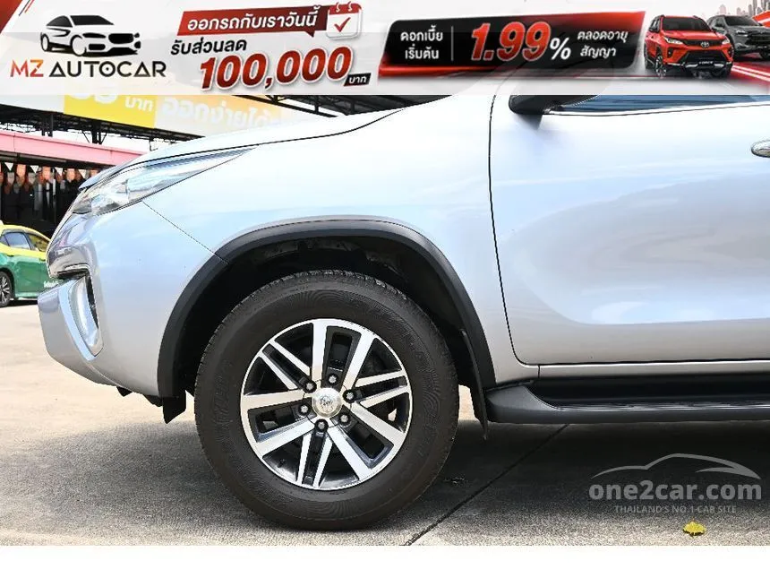 2016 Toyota FORTUNER V SUV
