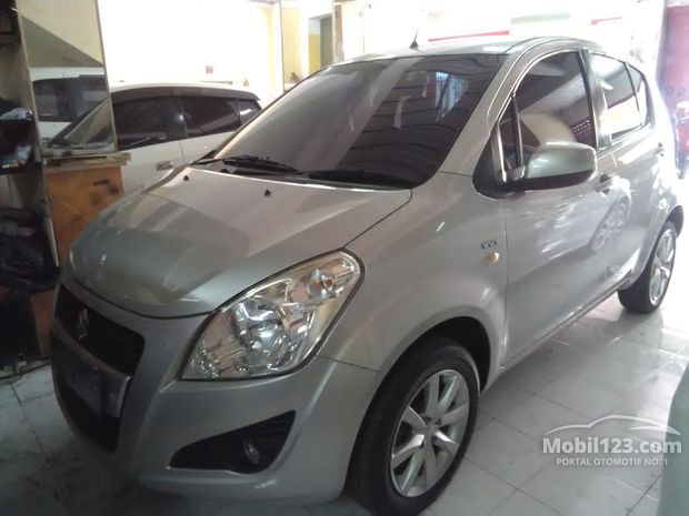 Suzuki Splash Mobil bekas dijual di Surabaya Jawa-timur 