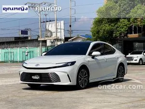 2025 Toyota CAMRY 2.5 HEV Premium Luxury Sedan