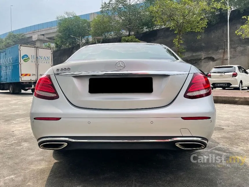 2016 Mercedes-Benz E200 Avantgarde Sedan