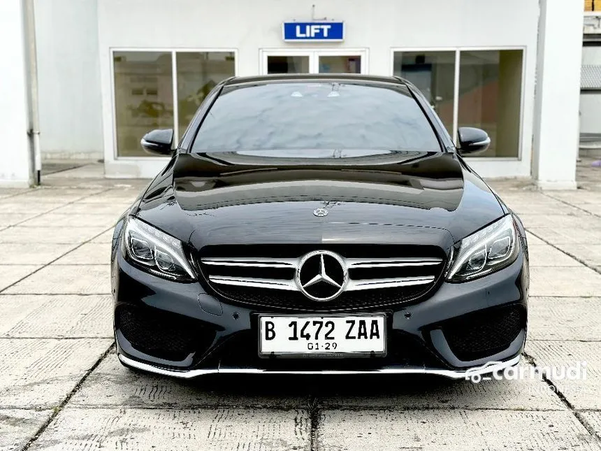 2018 Mercedes-Benz C300 AMG Line Sedan