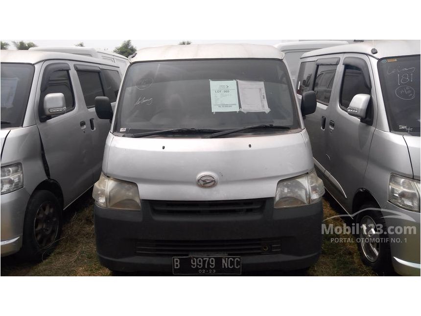 Jual Mobil  Daihatsu Gran  Max  2012 AC  1 3 di DKI Jakarta 