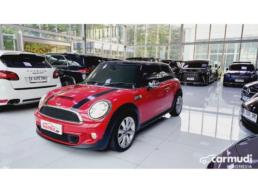 2012 MINI Cooper S Hatchback