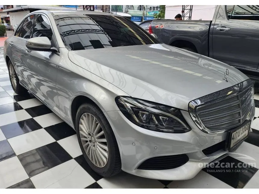 2015 Mercedes-Benz C300 Blue TEC Hybrid Exclusive Sedan