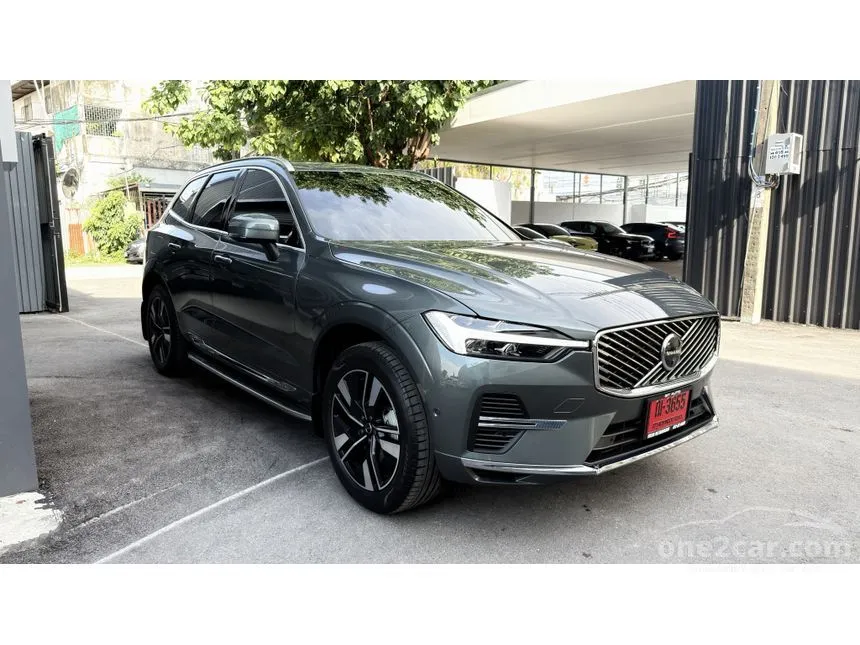 2026 Volvo XC60 Ultra T8 Plug-in Hybrid Bright SUV