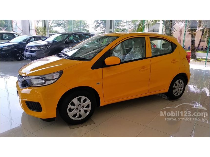 Jual Mobil  Honda  Brio  2021  Satya  S 1 2 di Jawa Timur 