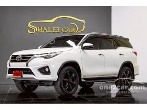 2017 Toyota FORTUNER 2.8 TRD Sportivo SUV