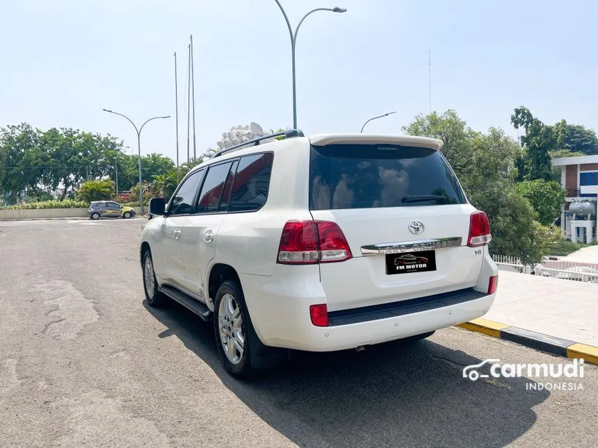 2011 Toyota Land Cruiser Standard Spec E SUV