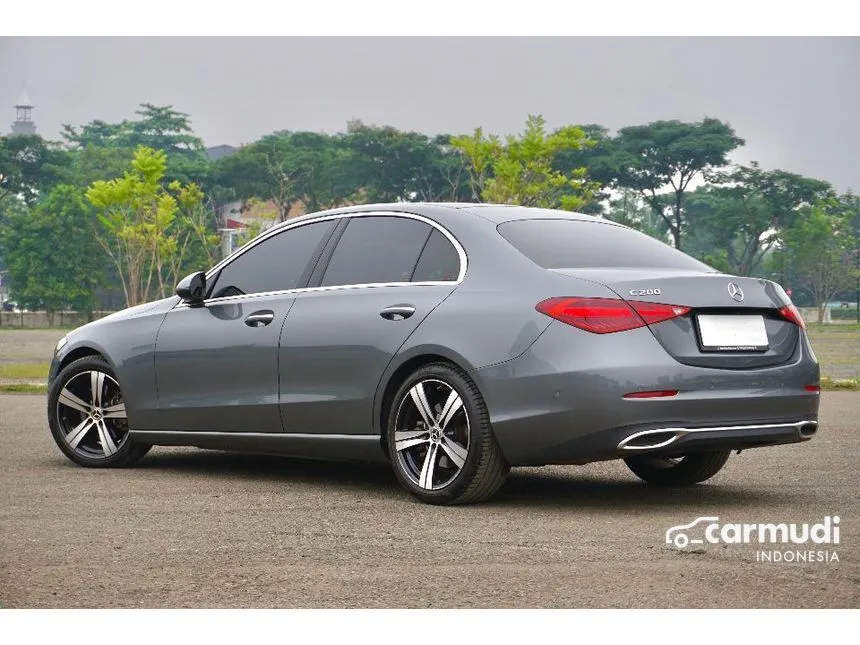 2022 Mercedes-Benz C200 Avantgarde Line Sedan