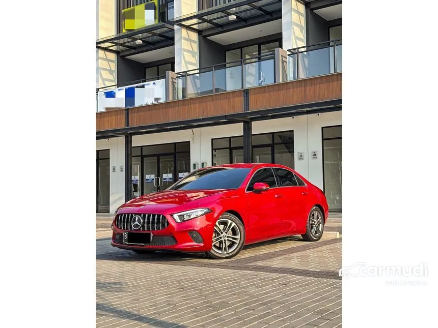 2021 Mercedes-Benz A200 progressive line Sedan