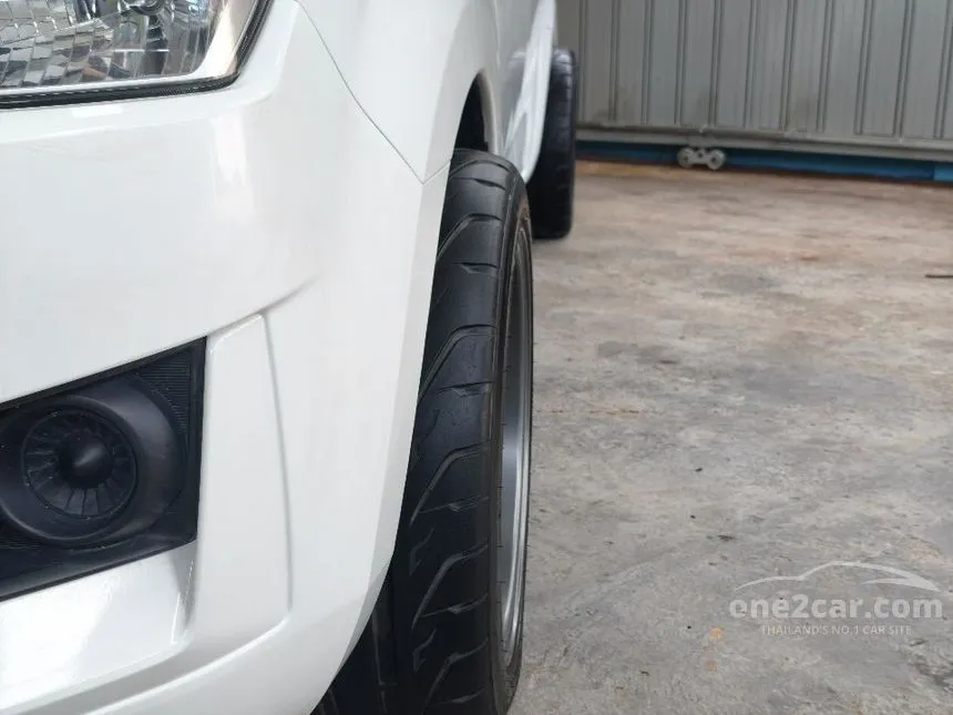 2021 Isuzu D-MAX S Cab-4 Pickup