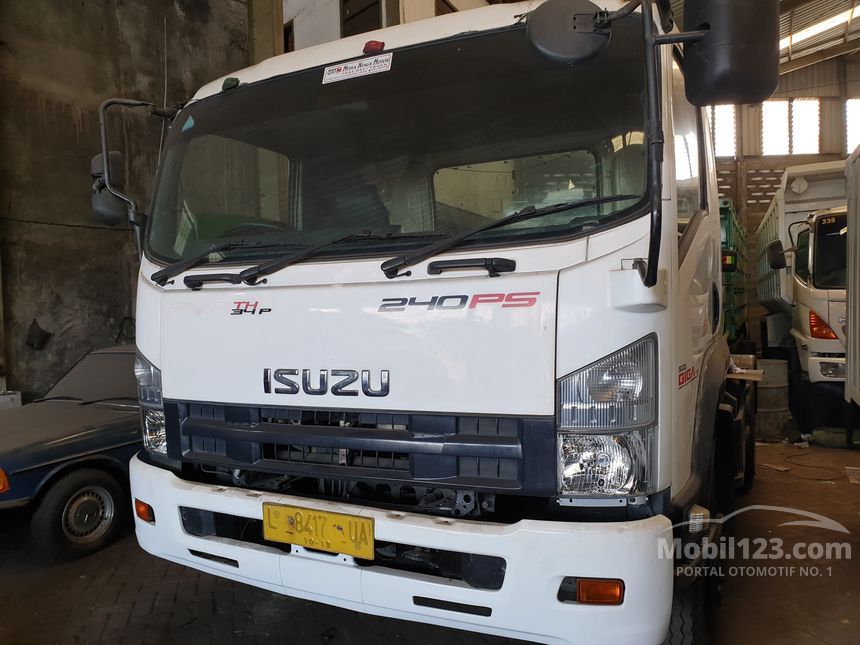 Jual Mobil Hino Ranger 2014 FL 7.7 7.7 di Jawa Timur