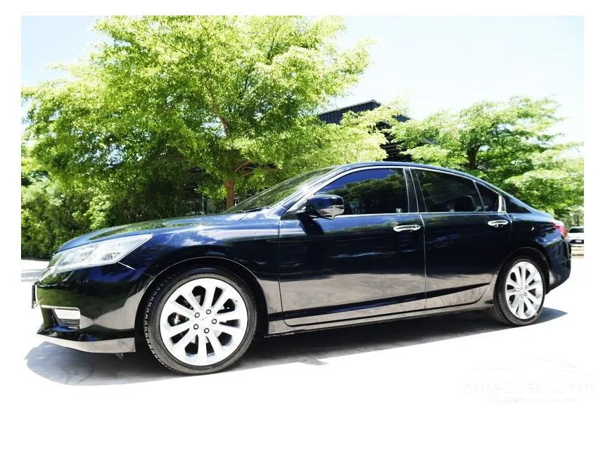 2013 Honda ACCORD TECH Sedan