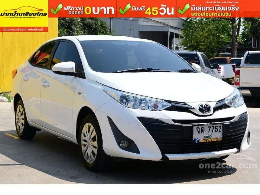 2019 Toyota Yaris Ativ J Sedan