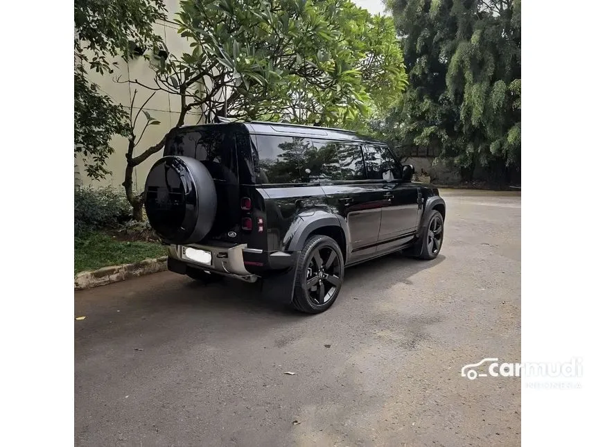 2022 Land Rover Defender 110 P300 SE SUV