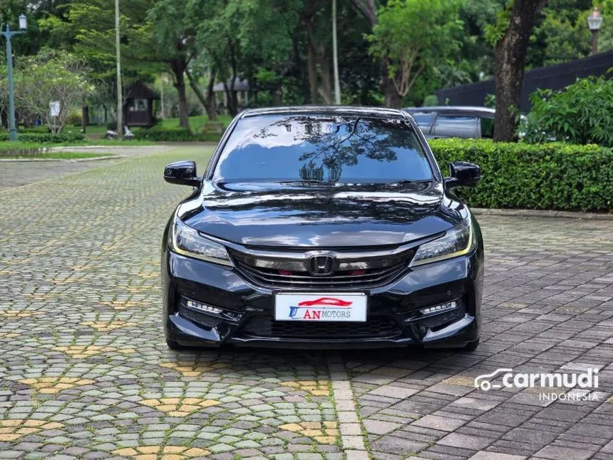 2017 Honda Accord VTi-L Sedan