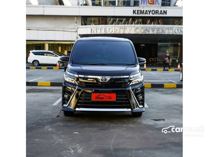 Jual Mobil Toyota Voxy 2018 2.0 di DKI Jakarta Automatic Wagon Hitam Rp 354.000.000