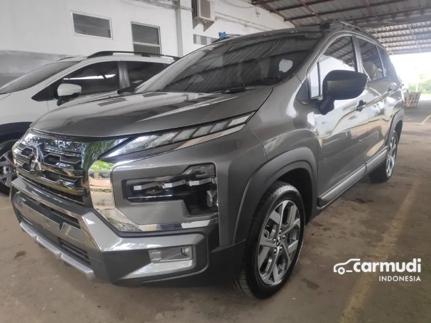 2024 Mitsubishi Xpander CROSS Premium Package Wagon