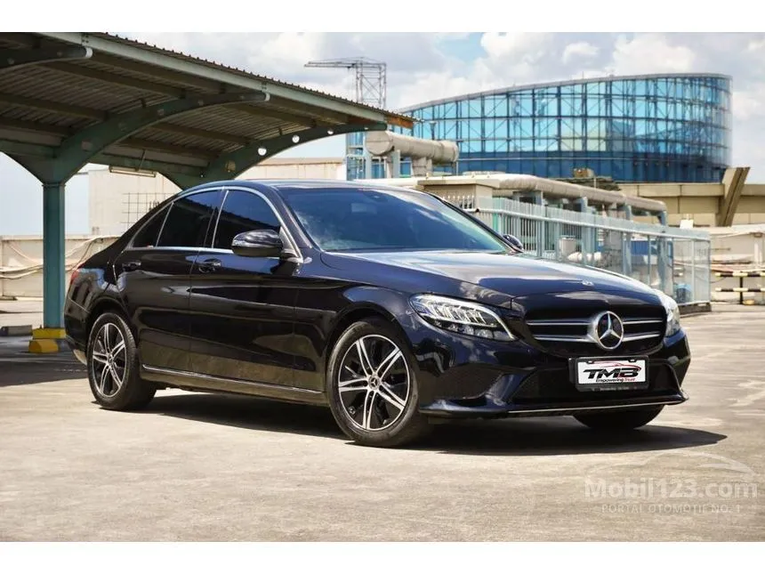 2019 Mercedes-Benz C180 Avantgarde Line Sedan