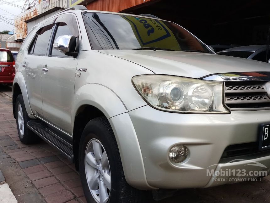 Jual Mobil  Toyota Fortuner  2008  G 2 7 di Jawa Barat 