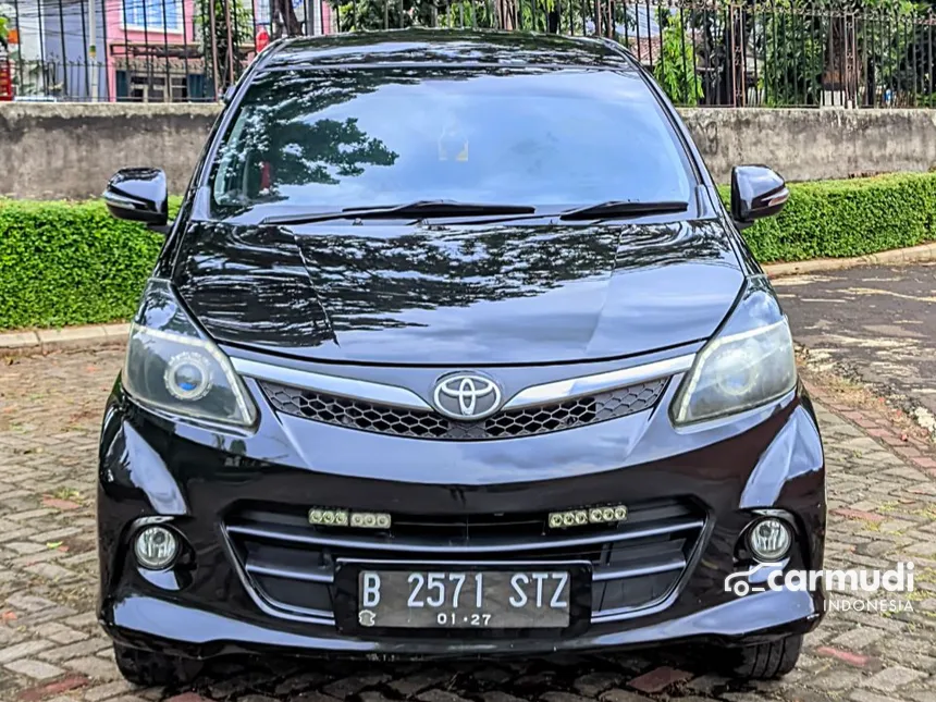 2012 Toyota Avanza Veloz MPV