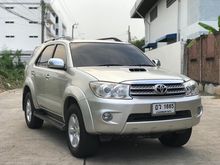 2010 Toyota Fortuner 3.0 (ปี 08-11) V SUV AT