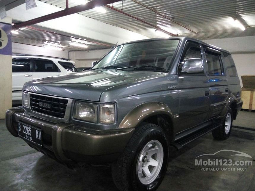 Jual Mobil  Isuzu Panther  2000 LS Hi  Grade  2 5 di DKI 