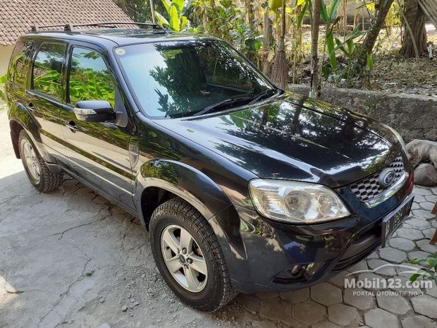 Escape Ford  Murah  43 mobil  bekas  dijual  Mobil123